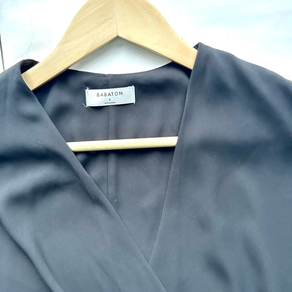 Aritzia Babaton Wallace Dress Short-sleeve wrap black size small - Picture 3 of 8
